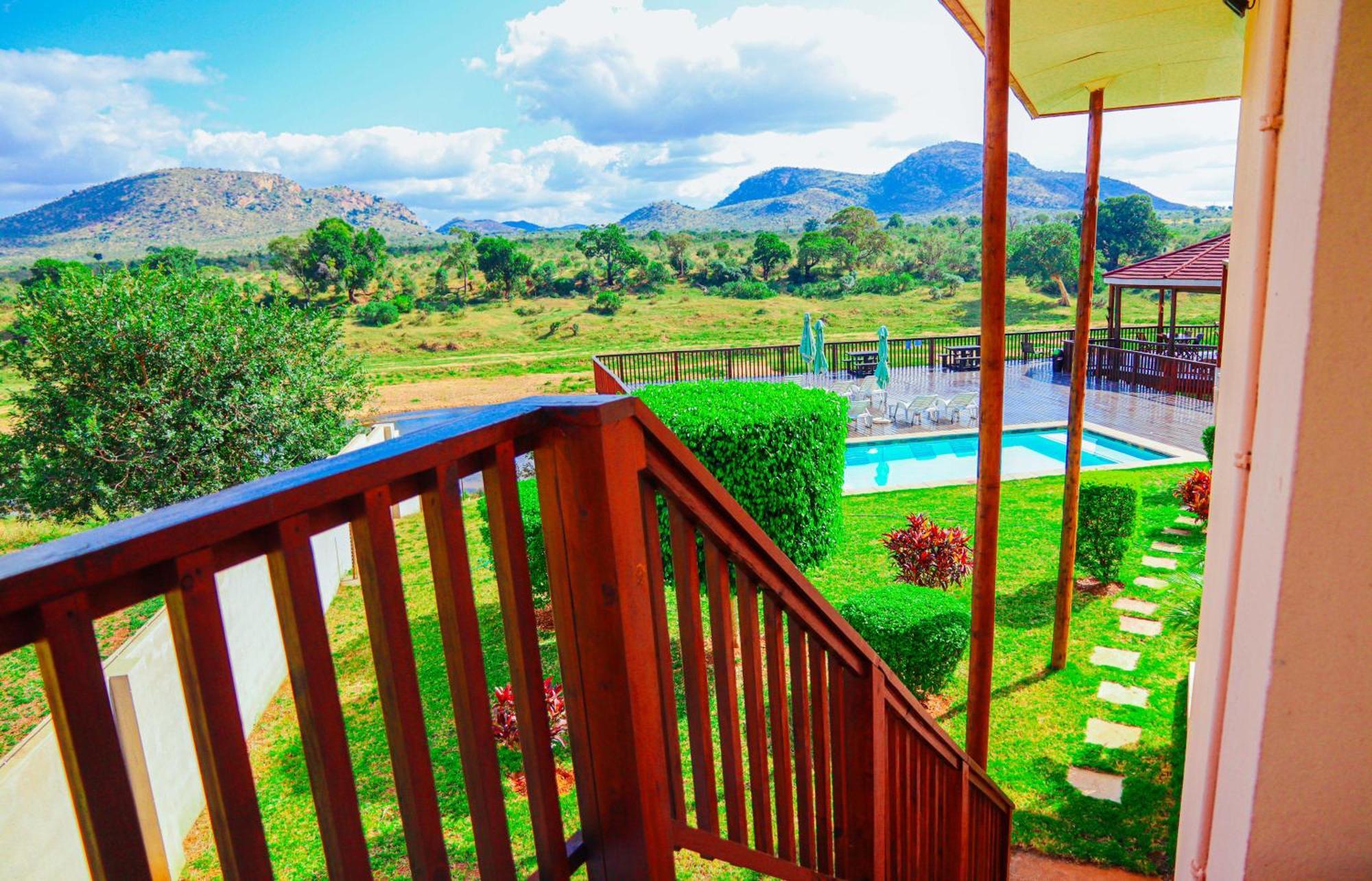 Riverview Inn Malalane Exterior photo