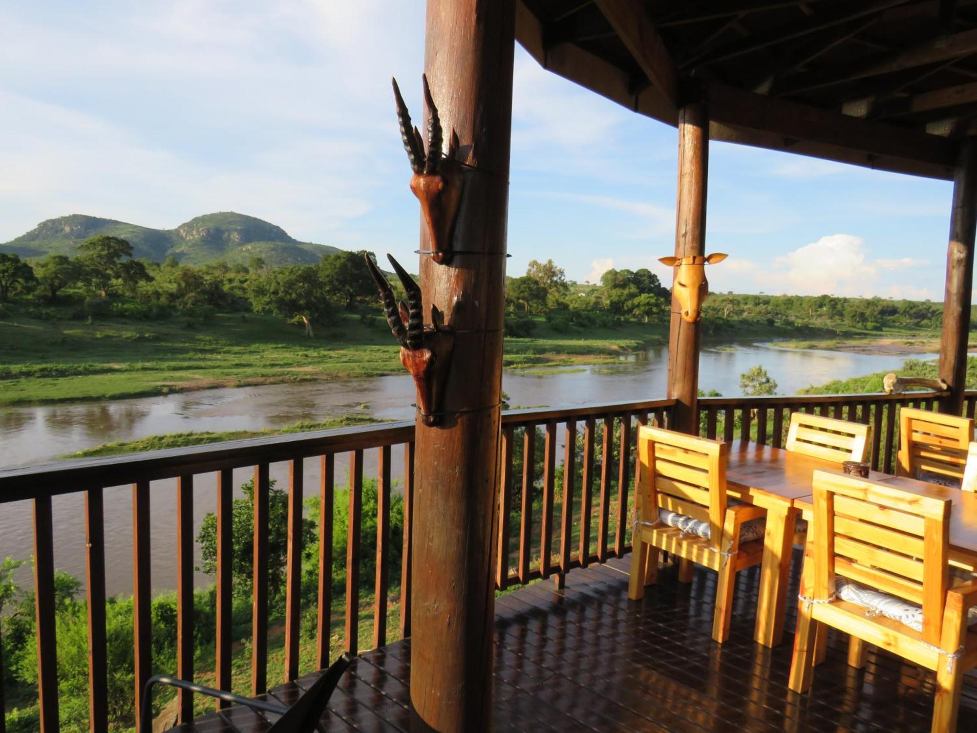 Riverview Inn Malalane Exterior photo